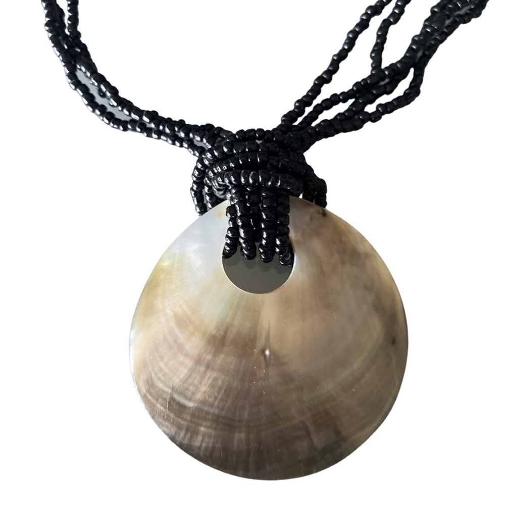 Bead and Shell Necklace - Picture 2 of 2